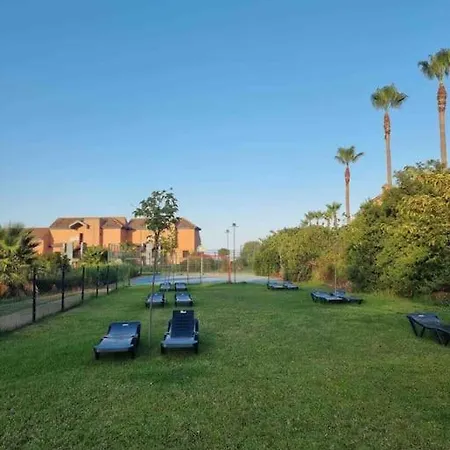 Sea Views Near Beach/golfcourse With Exterior Hot Tub Daire
